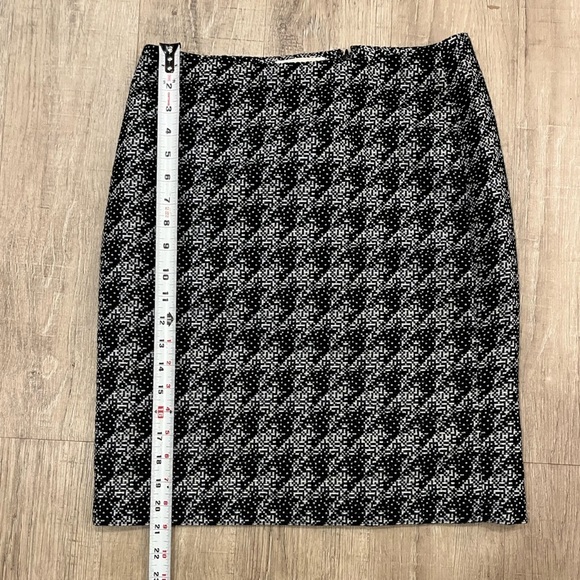 Talbots black and white houndstooth skirt 6P - Picture 6 of 7